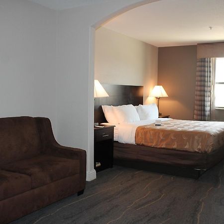 Quality Inn & Suites Port Arthur - Nederland Esterno foto