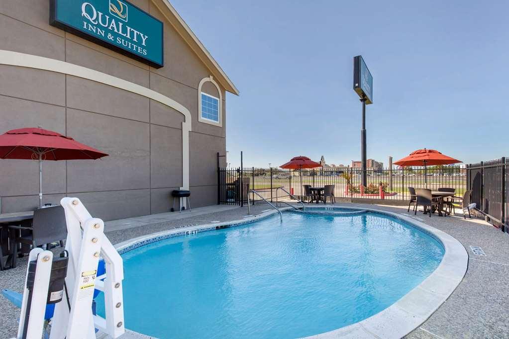 Quality Inn & Suites Port Arthur - Nederland Servizi foto