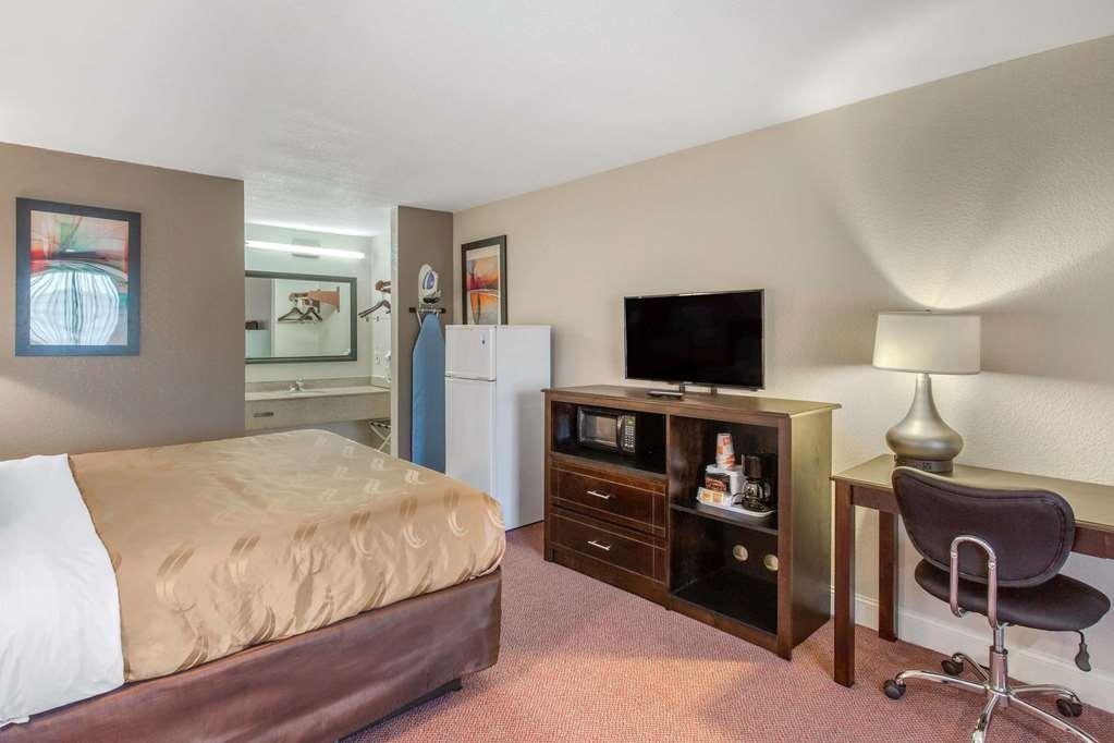 Quality Inn & Suites Port Arthur - Nederland Camera foto