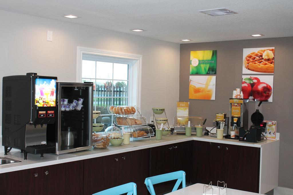 Quality Inn & Suites Port Arthur - Nederland Esterno foto