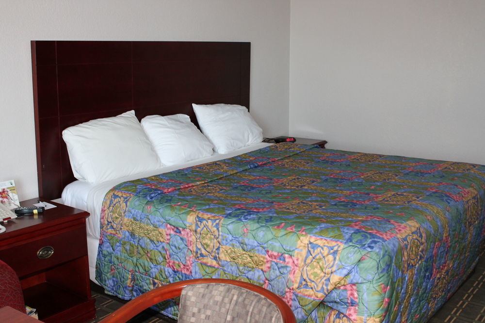 Quality Inn & Suites Port Arthur - Nederland Esterno foto
