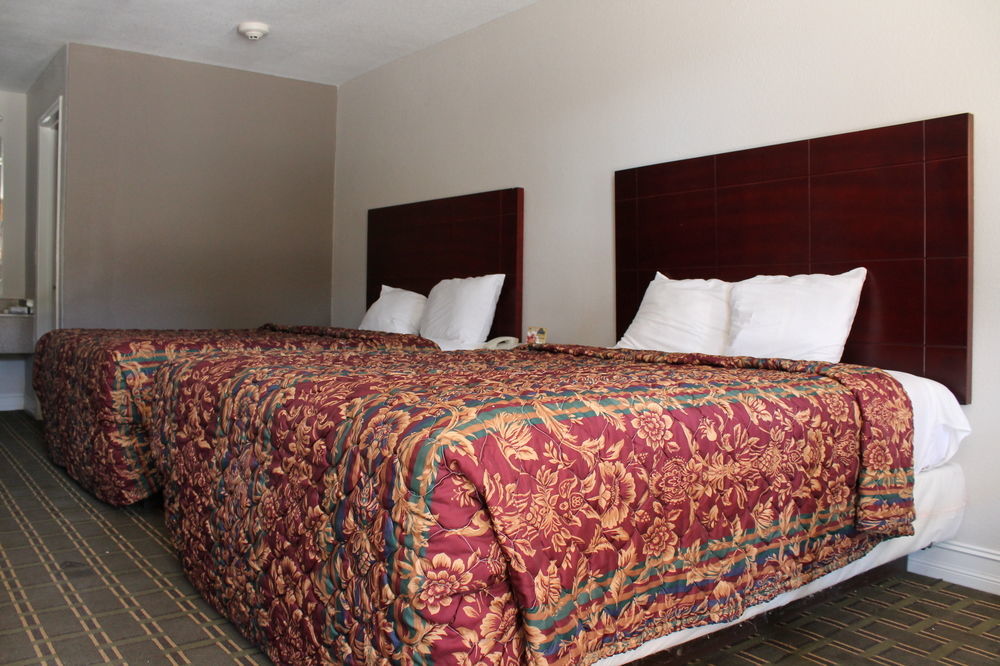 Quality Inn & Suites Port Arthur - Nederland Esterno foto